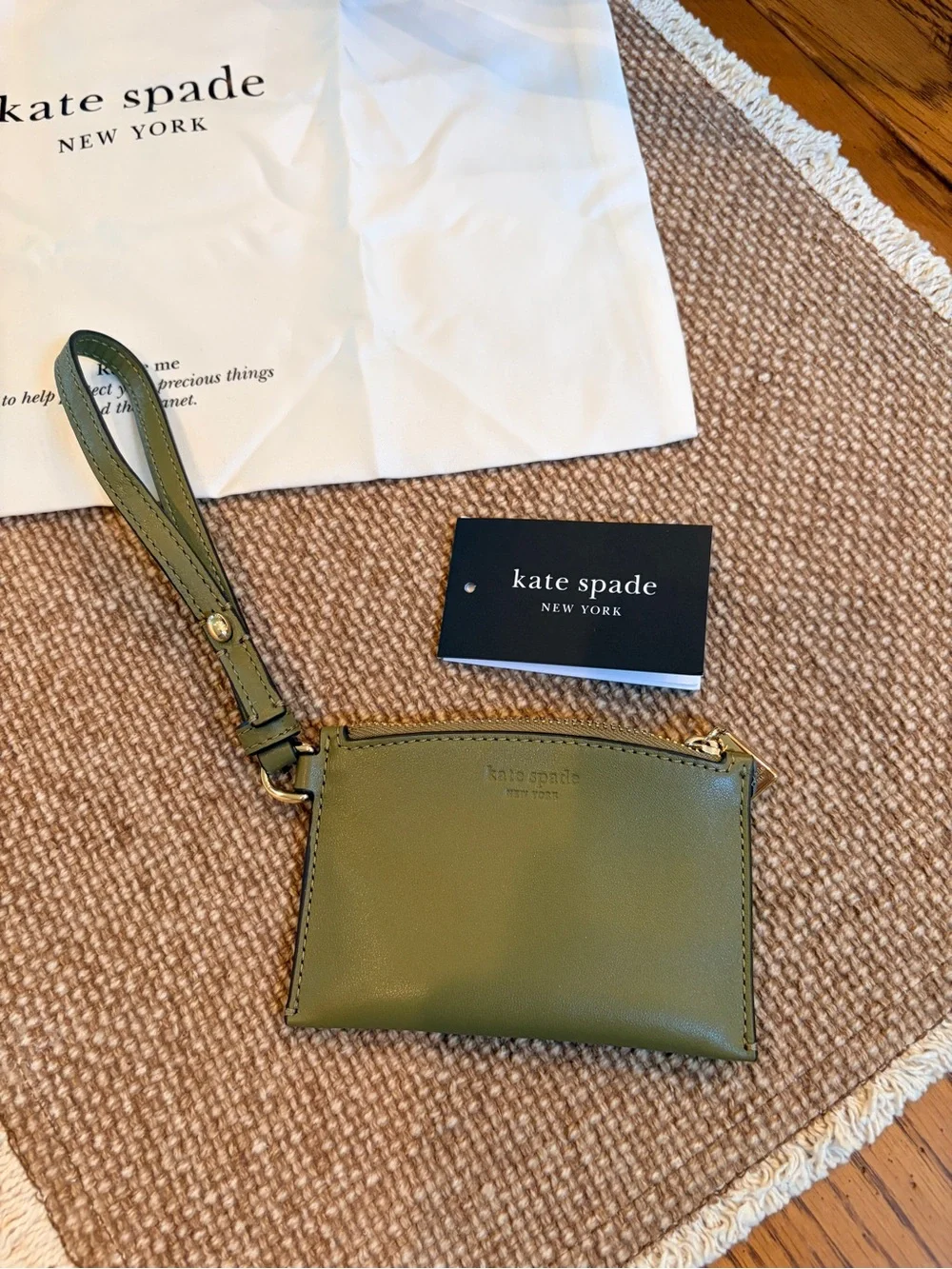 KATE SPADE NWOT HALO LEATHER MINI BUCKET BAG DRIED THYME + MATCHING WALLET